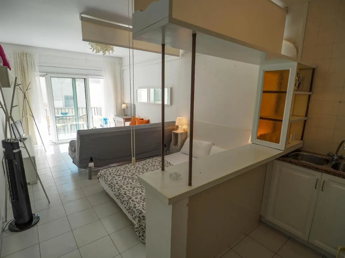 Ferdinand Apartment By Hello Homes Sitges